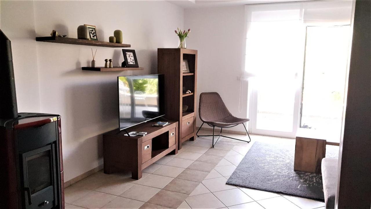Apartments Biba Малинска Екстериор снимка