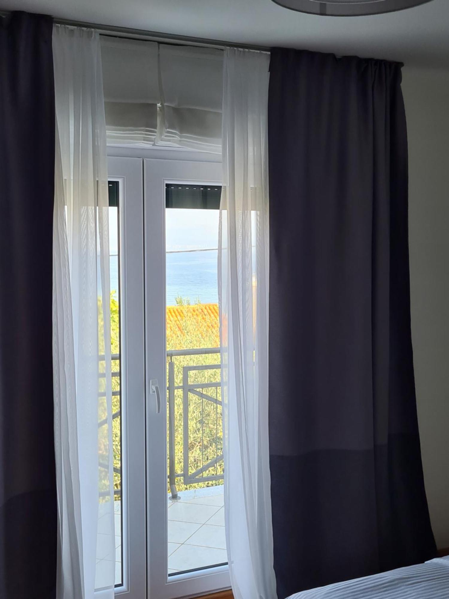 Apartments Biba Малинска Екстериор снимка
