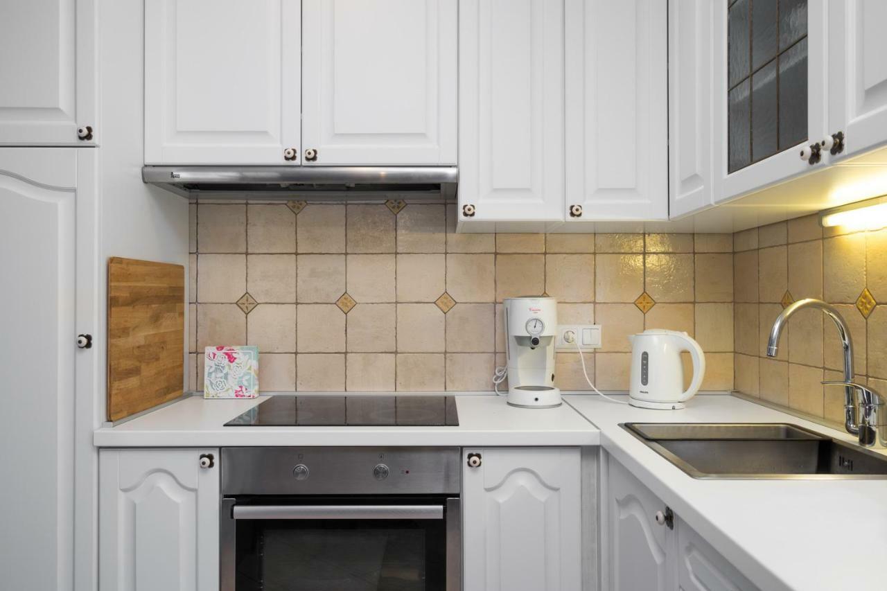 Apartments Biba Малинска Екстериор снимка